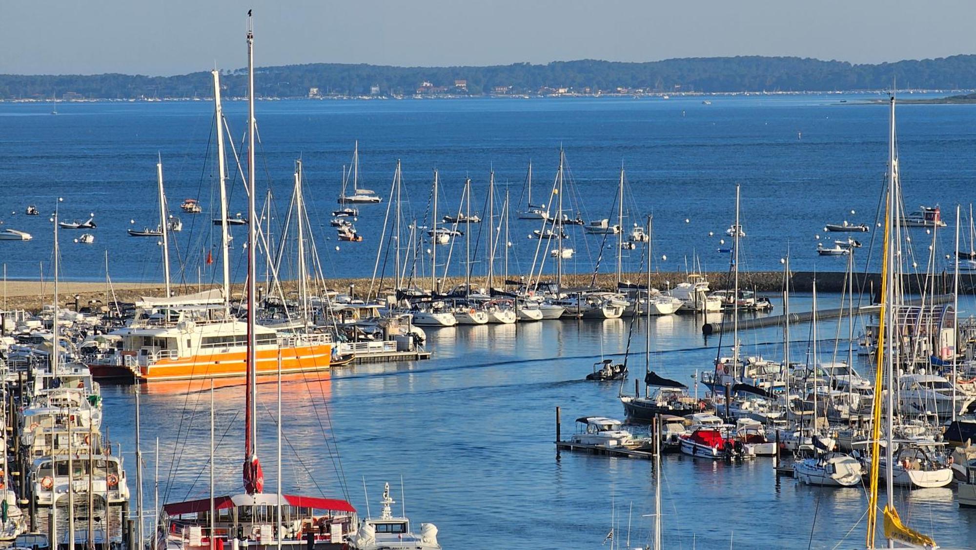 Vue Panoramique Sur Bassin,Piscine Et Terrasse Apartment Arcachon Ngoại thất bức ảnh